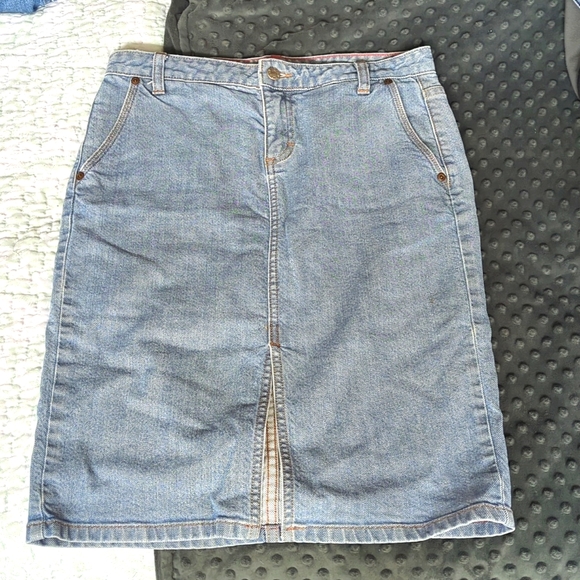 Jean skirt - Picture 1 of 2